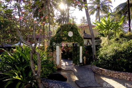 Sheraton Senggigi Beach Resort 2